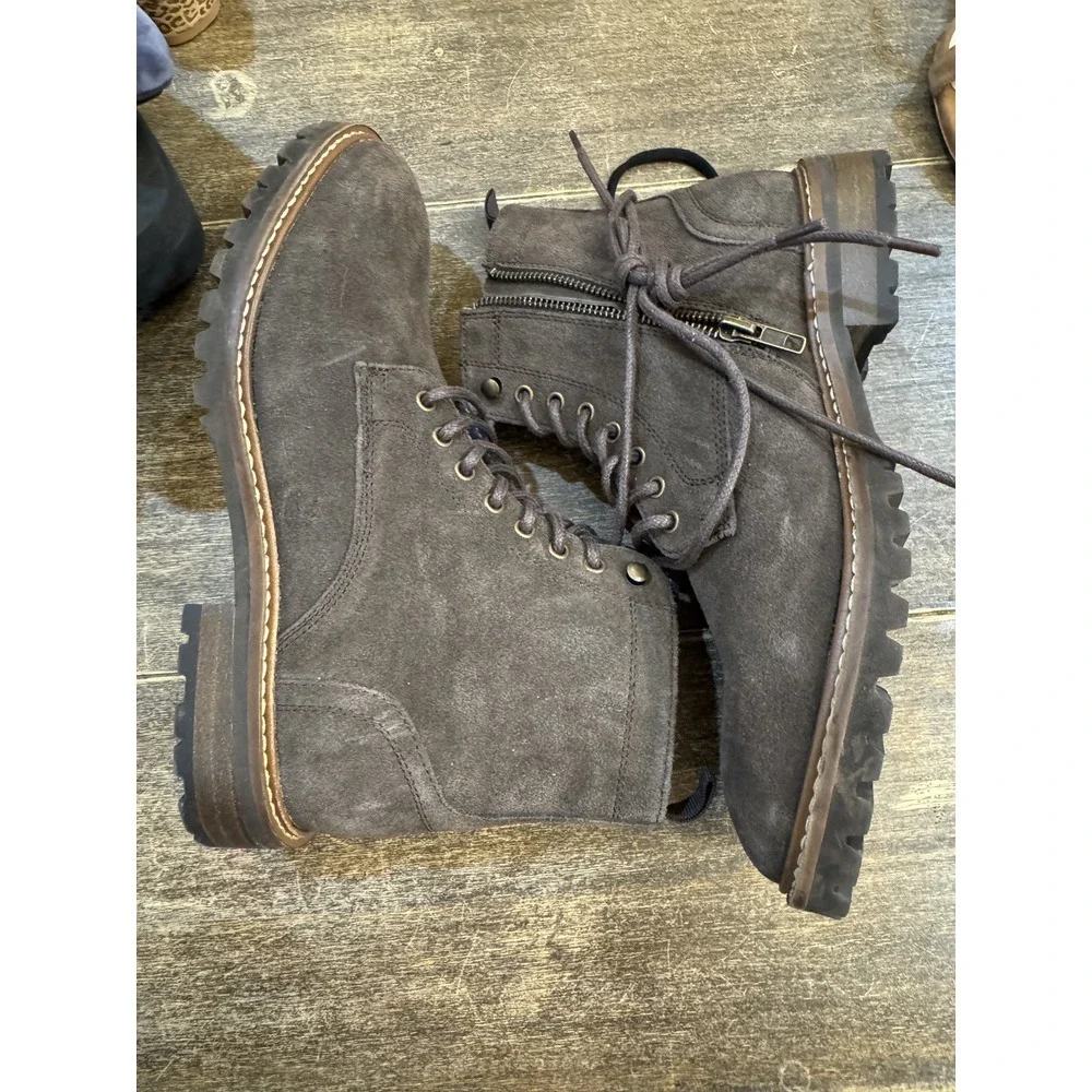 Nordstrom Maxwell Waterproof‎ Boot  Size 7 Gray Suede Ortholite